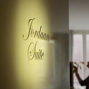 https://jordaan-suite-bed-and-bubbles.amsterdamhotelsnl.com